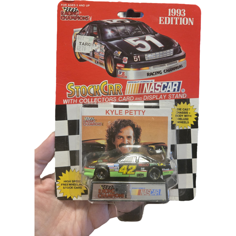 Kyle Petty #42 Mello Yello Racing Champions 1993 Edition 1:64 Diecast Nascar